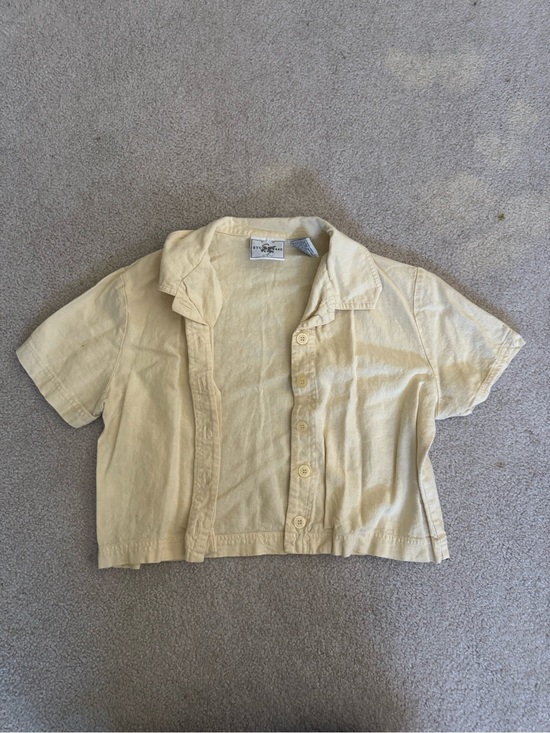Tops - Short-Sleeve Button Front Top - Pale Yellow